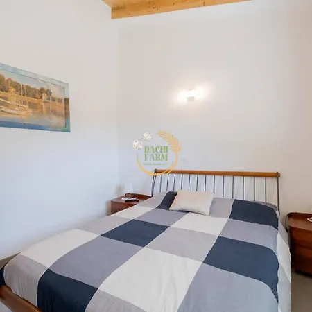 Nini Dachi Farm Apartment