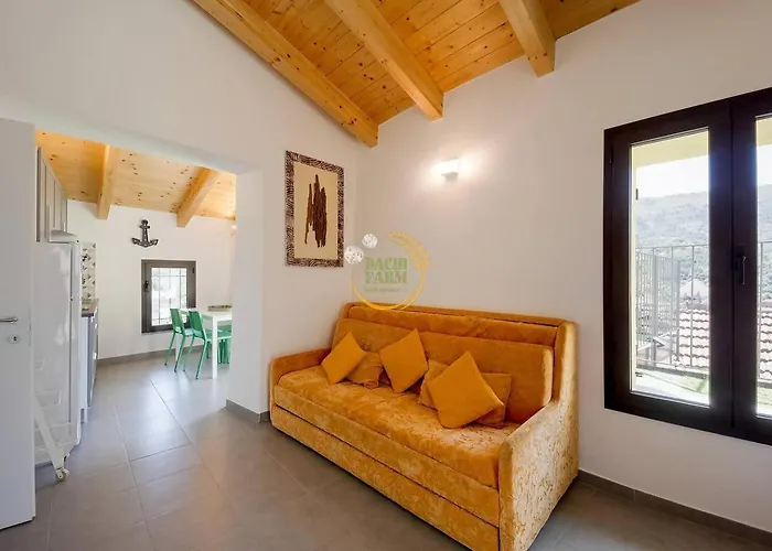 Nini Dachi Farm Apartamento Marina dʼAndora