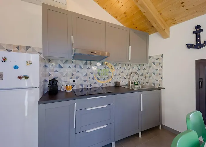 Nini Dachi Farm * Marina dʼAndora