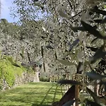 Nini Dachi Farm アパート