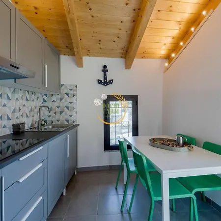 Ninì Dachi Farm Marina dʼAndora