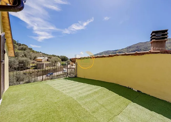 Nini Dachi Farm * Marina dʼAndora