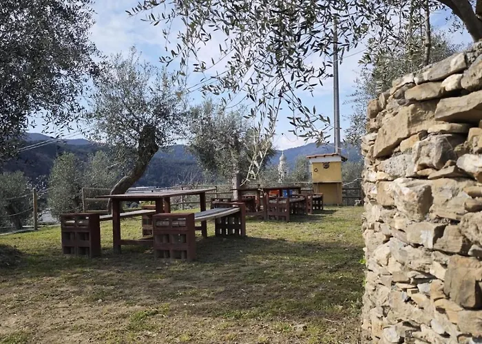 Nini Dachi Farm 公寓 Marina dʼAndora